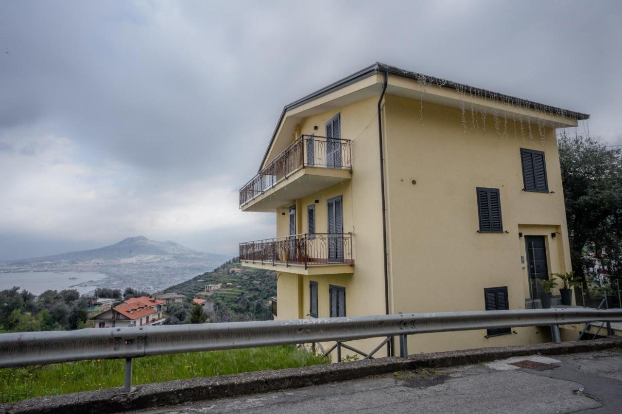 Apartamento Miravesuvio Pimonte Exterior foto